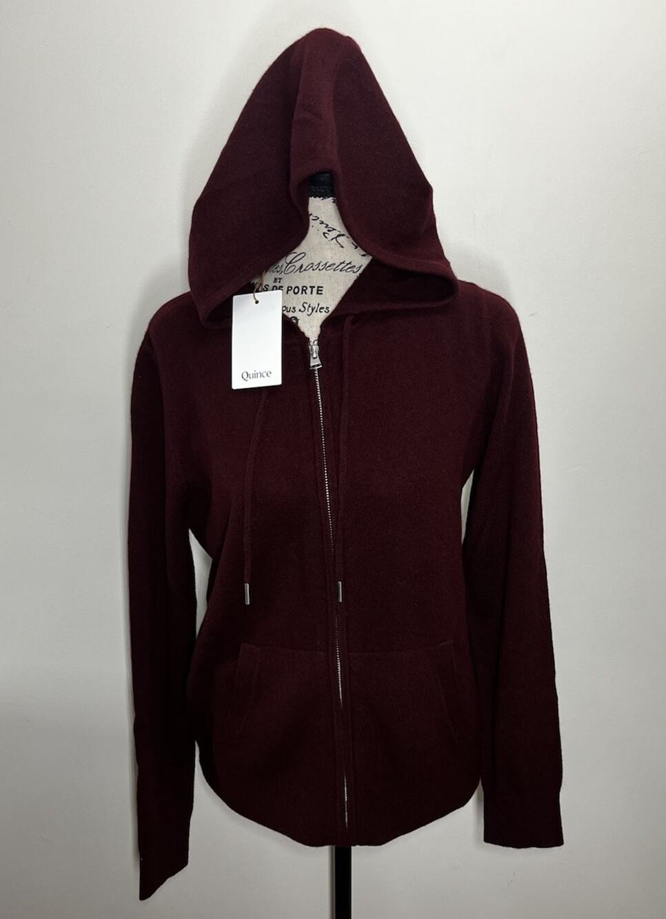 Quince Mongolian Cashmere Full Zip Hoodie Womens S Burgundy Sweater Quiet Luxury